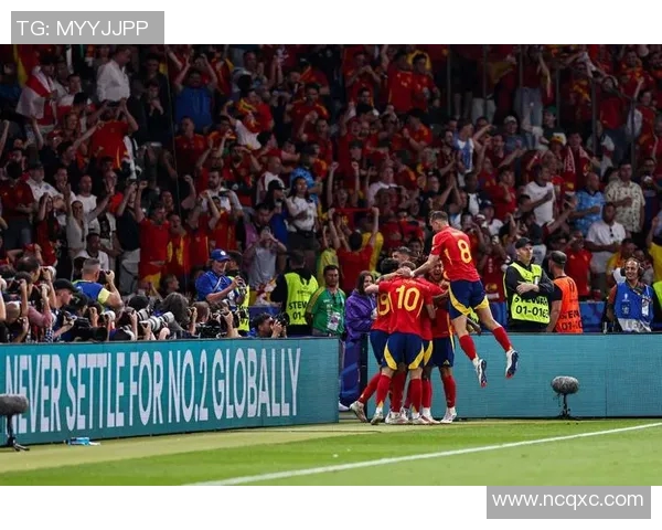 欧洲杯比赛大热门表现突出，夺冠在望