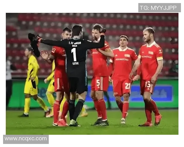 沙尔克04客场溃败，德甲保级压力骤增